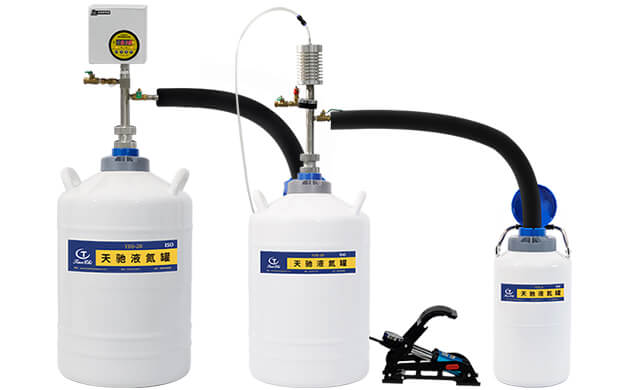 液氮自動(dòng)轉(zhuǎn)移泵工作時(shí)表面結(jié)霜有沒(méi)有事？